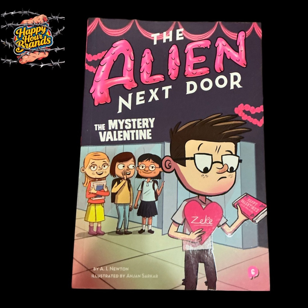 The Alien Next Door 6: The Mystery Valentine - Paperback - VERY GOOD